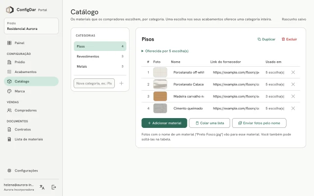 Catálogo no Portal: pisos com fotos e links dos fornecedores